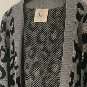 Size 3X cheetah cardigan by Fantastic Fawn